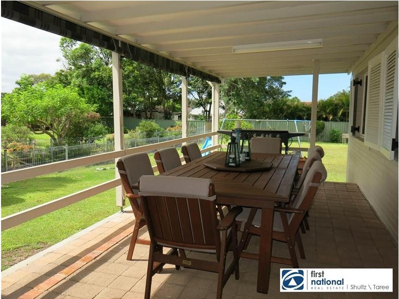 15 Florence Street, Taree NSW 2430