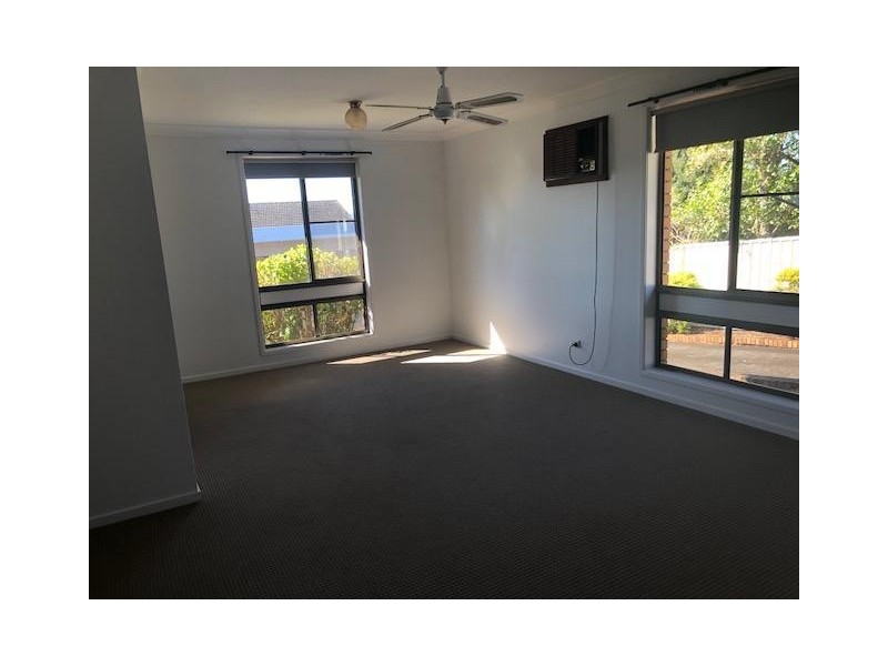 1/60 Farquhar Street, Wingham NSW 2429