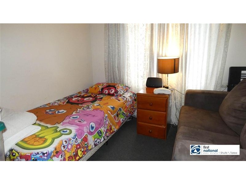 18 Valerie Street, Taree NSW 2430