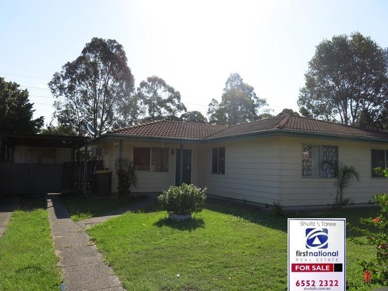 9 Hughes Street, Taree NSW 2430