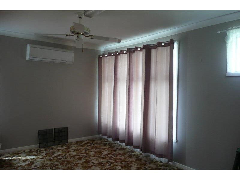 52 Ritchie Crescent, Taree NSW 2430