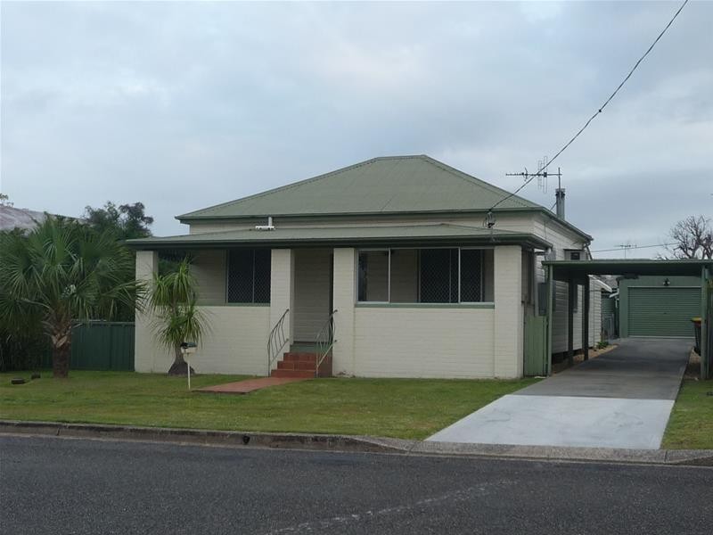 6 Eric Street, Taree NSW 2430