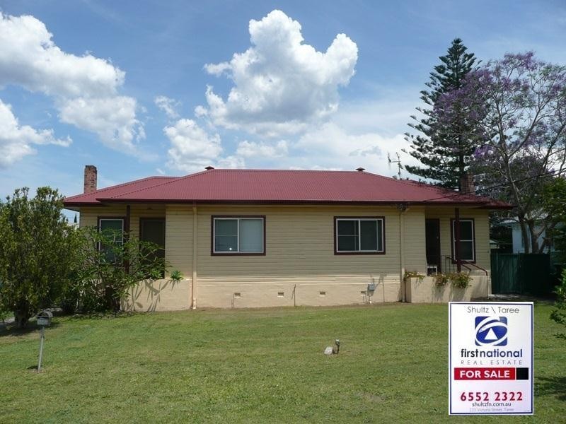2-4 Gill Avenue, Taree NSW 2430