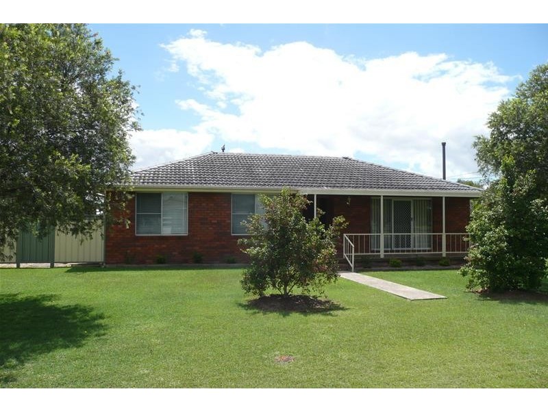 21  Dolphin Avenue, Taree NSW 2430