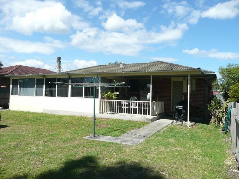 5 Rohini Place, Taree NSW 2430