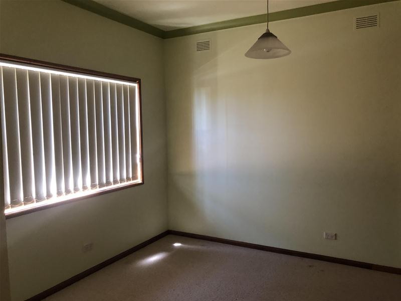 18 Plover Street, Taree NSW 2430