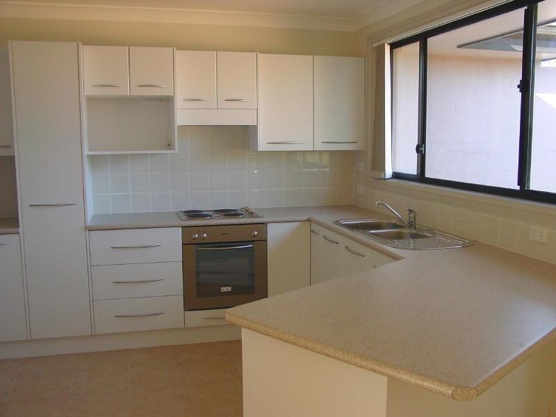 7/2 Edinburgh Drive, Taree NSW 2430