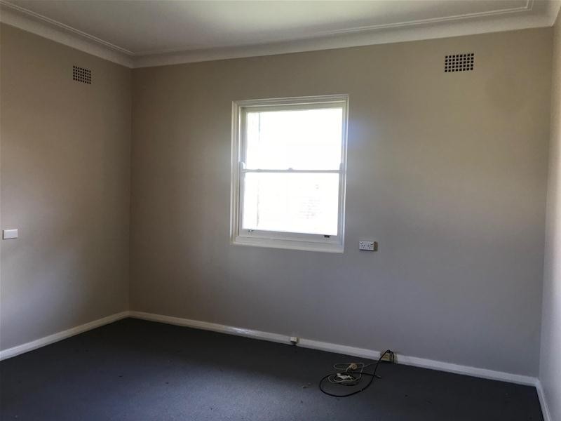 8 Farquhar Street, Wingham NSW 2429