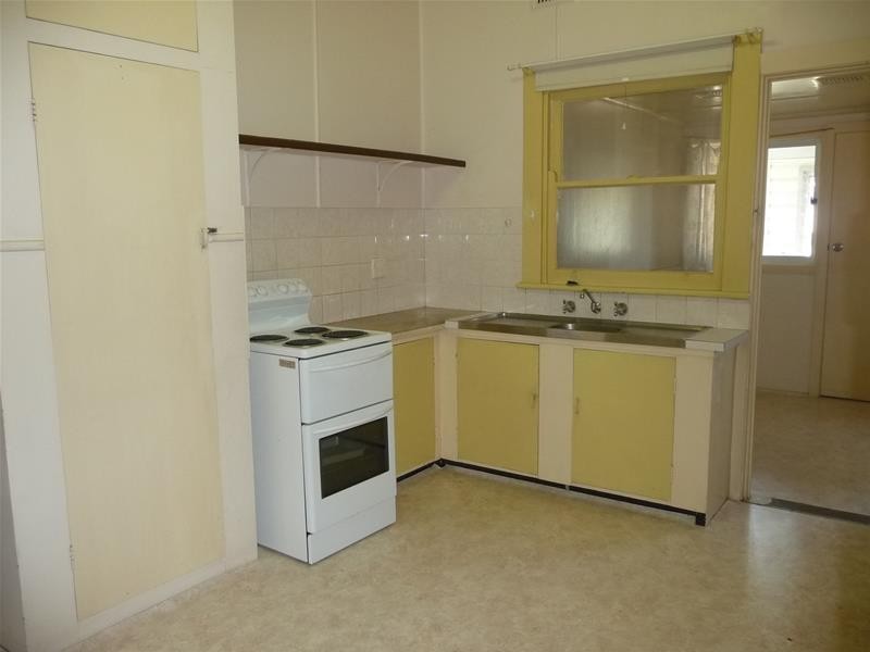 96  Albert Street, Taree NSW 2430