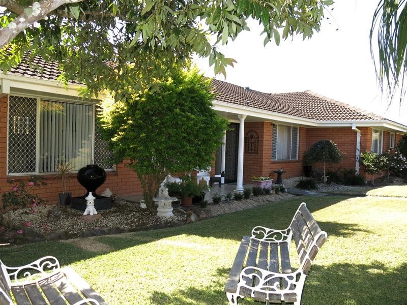 2 Toona Close, Taree NSW 2430