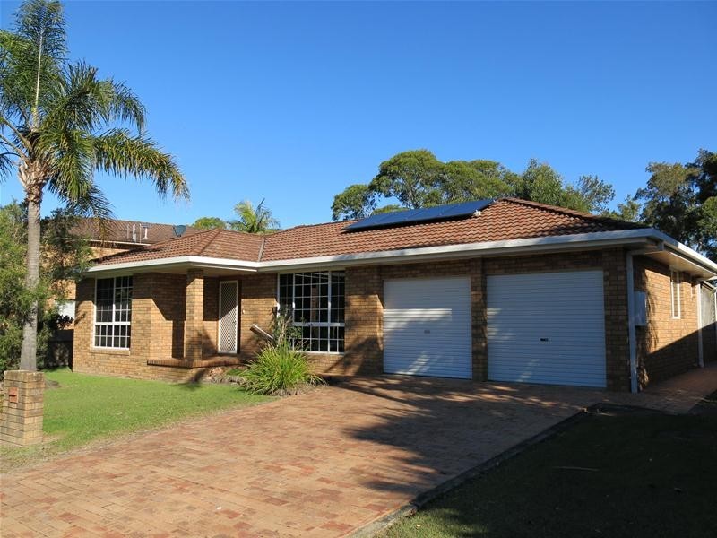 5 Suni Drive, Old Bar NSW 2430