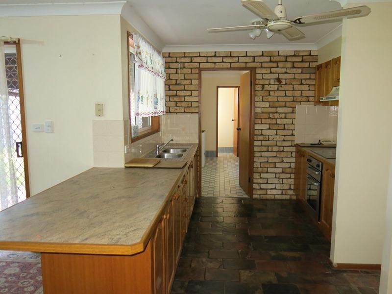 5 Suni Drive, Old Bar NSW 2430
