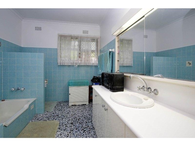 7 Burri Street, Taree NSW 2430