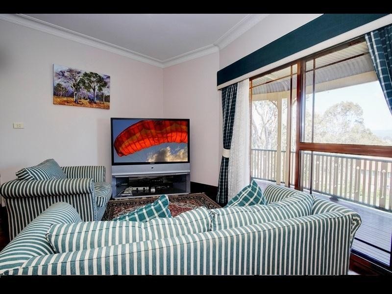 6 Kathryn Place, Taree NSW 2430