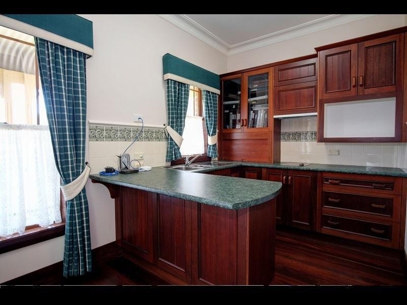 6 Kathryn Place, Taree NSW 2430