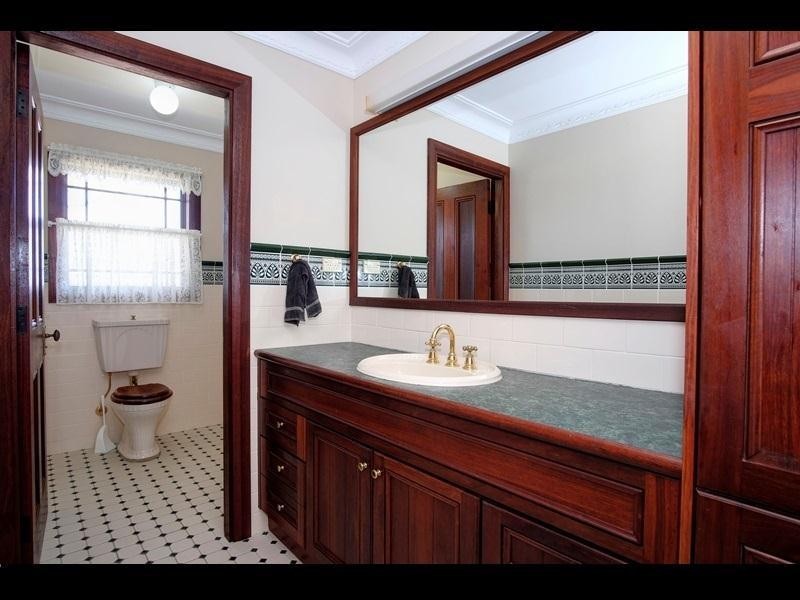 6 Kathryn Place, Taree NSW 2430