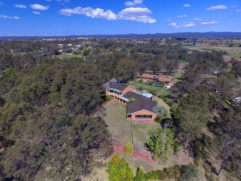 6 Kathryn Place, Taree NSW 2430