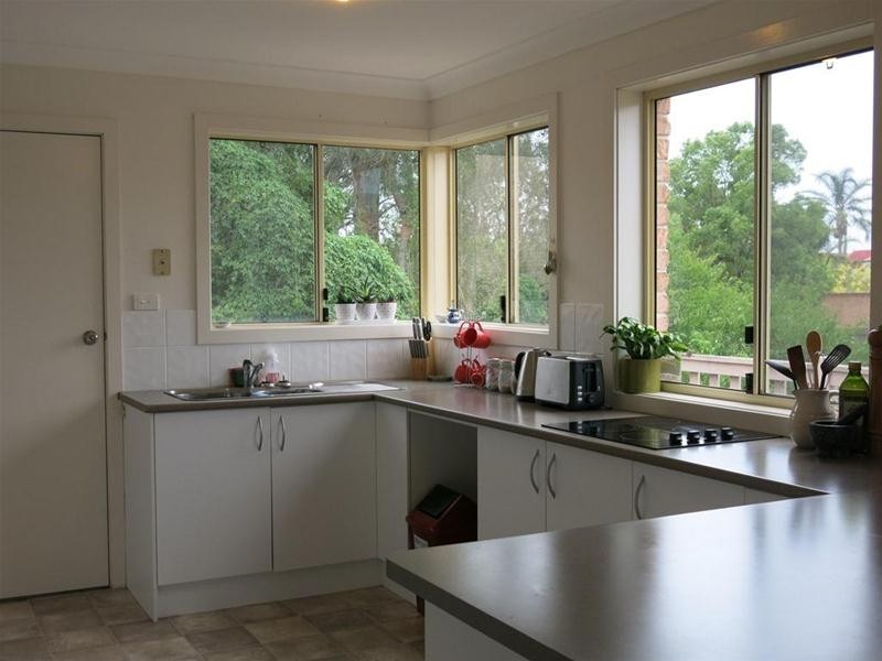 4 & 5/102a Albert Street, Taree NSW 2430