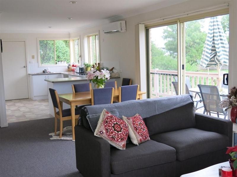 4 & 5/102a Albert Street, Taree NSW 2430