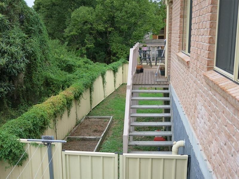 4 & 5/102a Albert Street, Taree NSW 2430