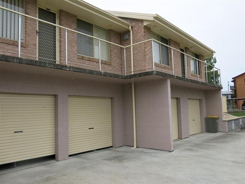 4 & 5/102a Albert Street, Taree NSW 2430