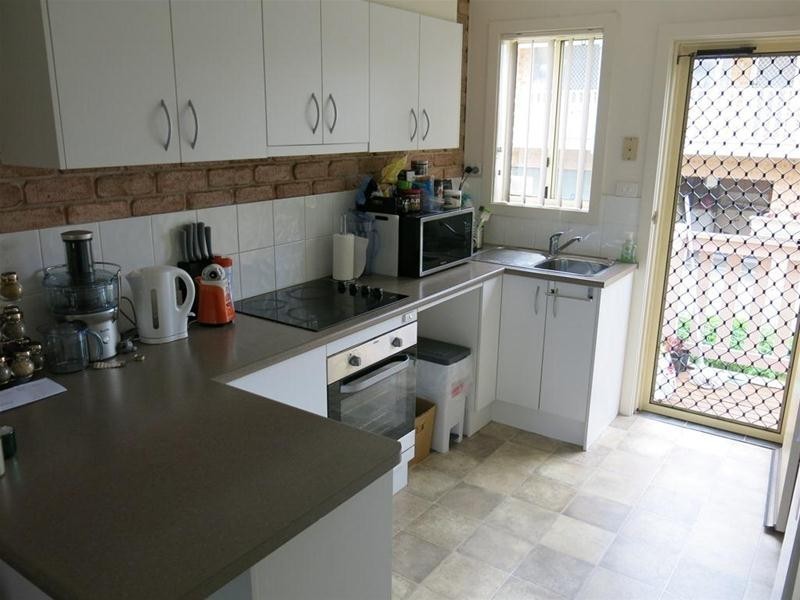 4 & 5/102a Albert Street, Taree NSW 2430