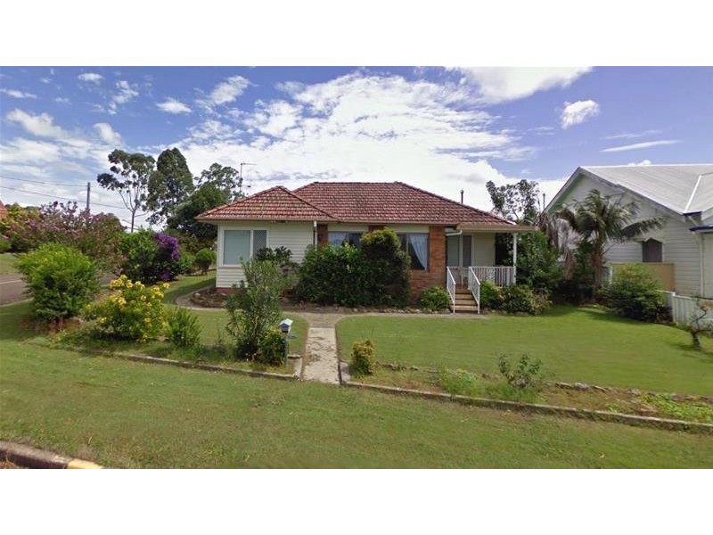 84 River Street, Taree NSW 2430