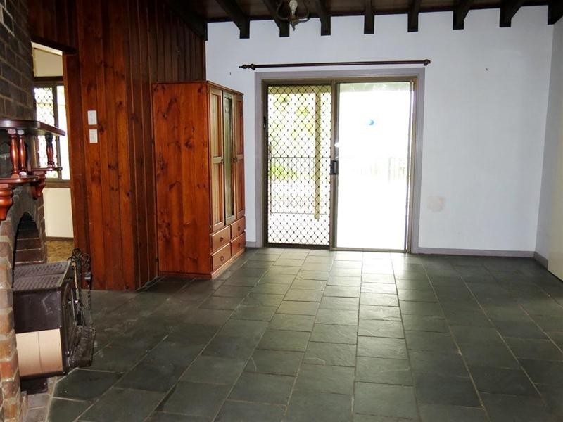 11 Railway Street, Melinga NSW 2430