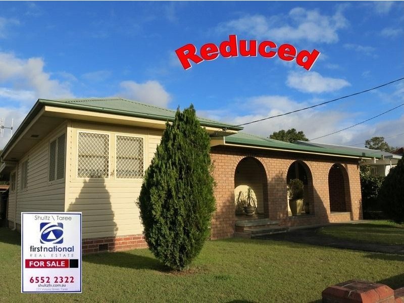 18 Campbell Street, Taree NSW 2430