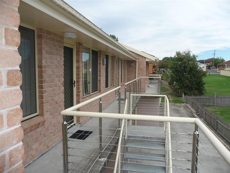 2/102a  Albert Street, Taree NSW 2430