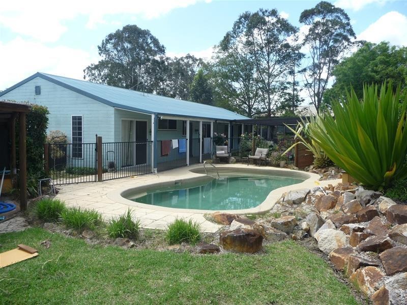 15 Claxton Street, Tinonee NSW 2430