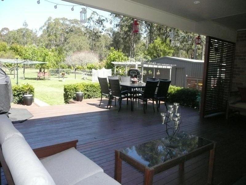 16 South Heron Road, Old Bar NSW 2430