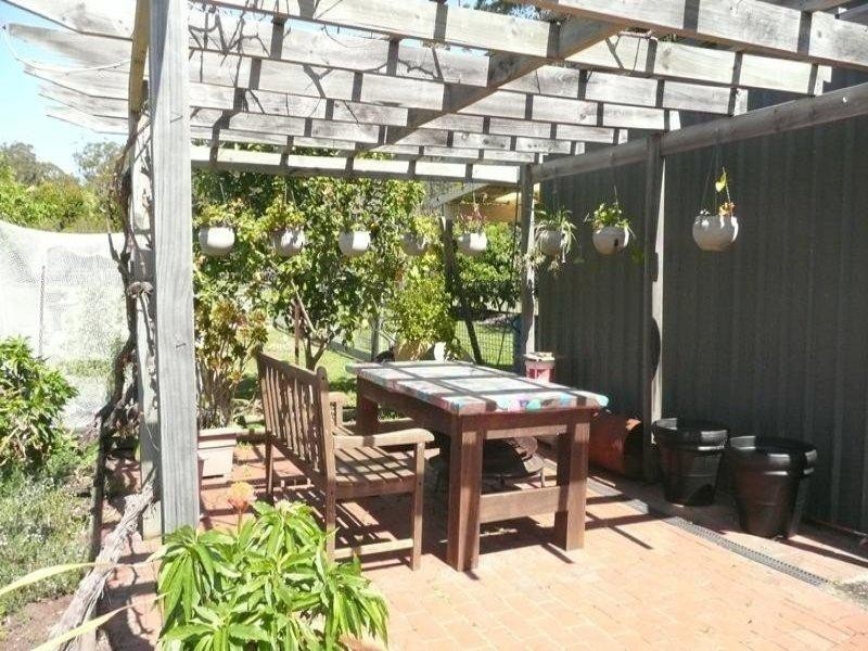 16 South Heron Road, Old Bar NSW 2430