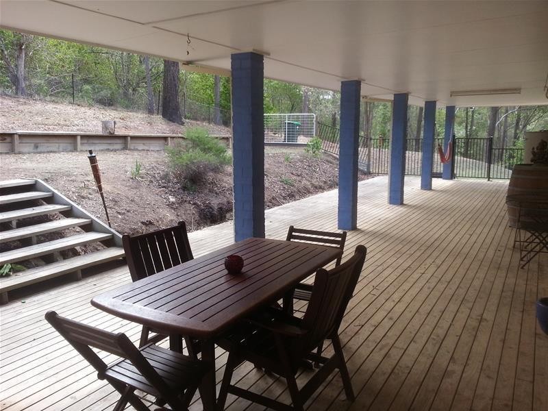 18 Kiwarrak Drive, Rainbow Flat NSW 2430