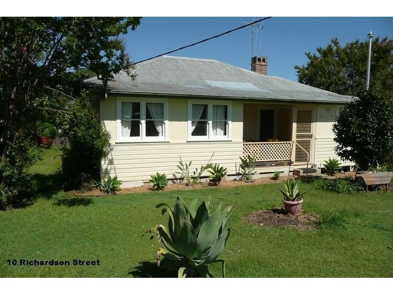 103 Albert Street, Taree NSW 2430