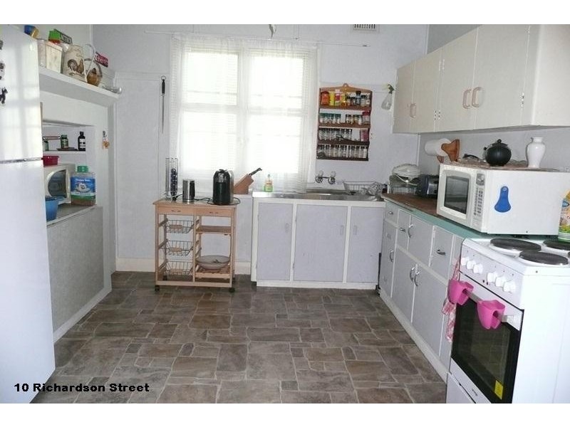 103 Albert Street, Taree NSW 2430