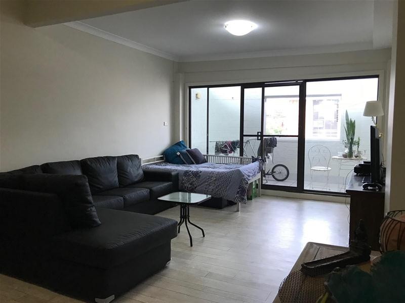 2/219-223 Victoria Street, Taree NSW 2430