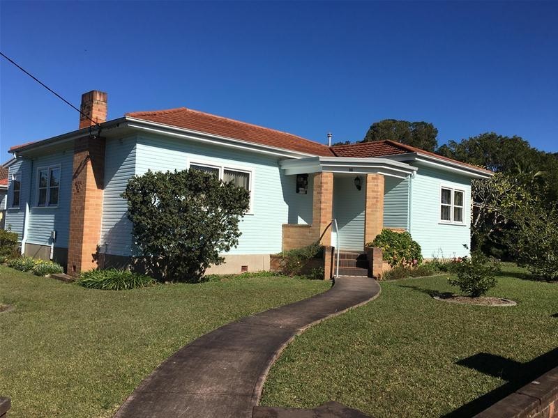 18 Milligan Street, Taree NSW 2430