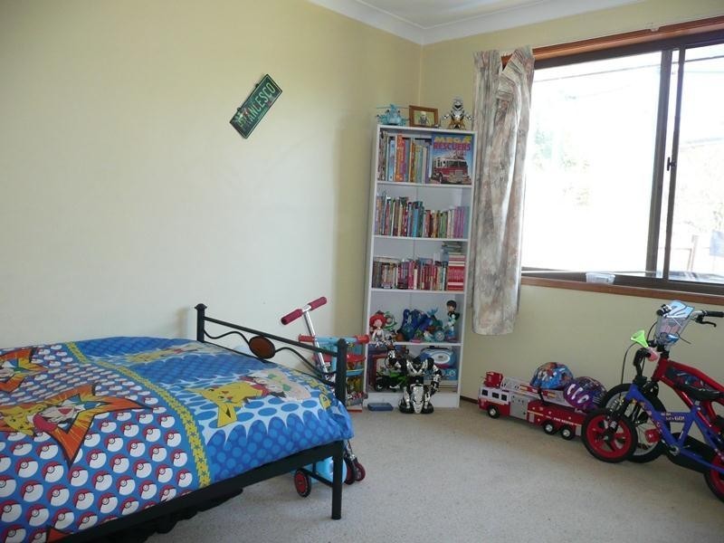 4 Caparra Close, Tinonee NSW 2430