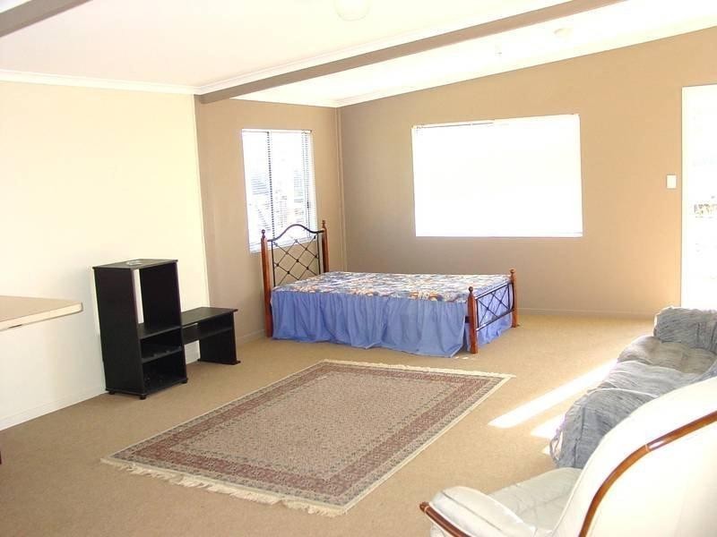 11 Innes Lane, Taree NSW 2430