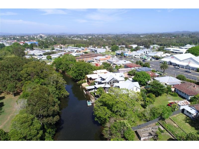 16a Crescent Avenue, Taree NSW 2430