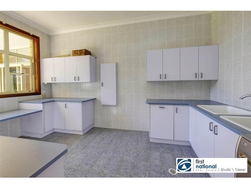 74 Alpine Drive, Taree NSW 2430