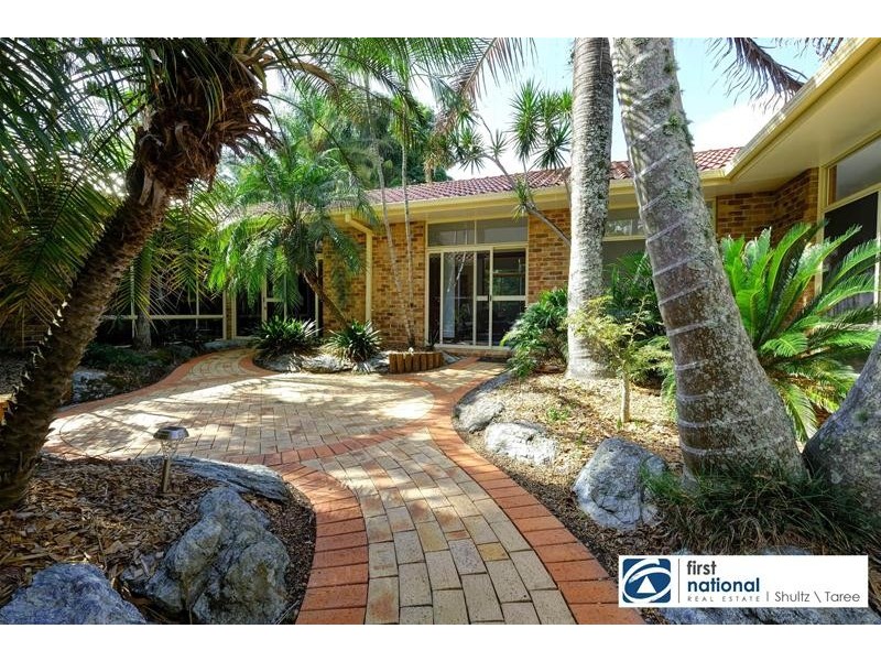 74 Alpine Drive, Taree NSW 2430