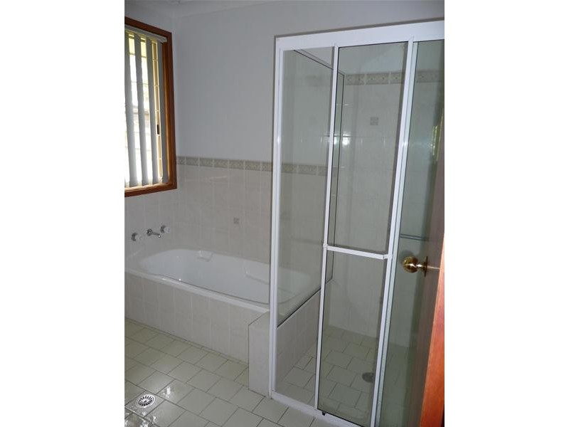 12a Patanga Close, Taree NSW 2430