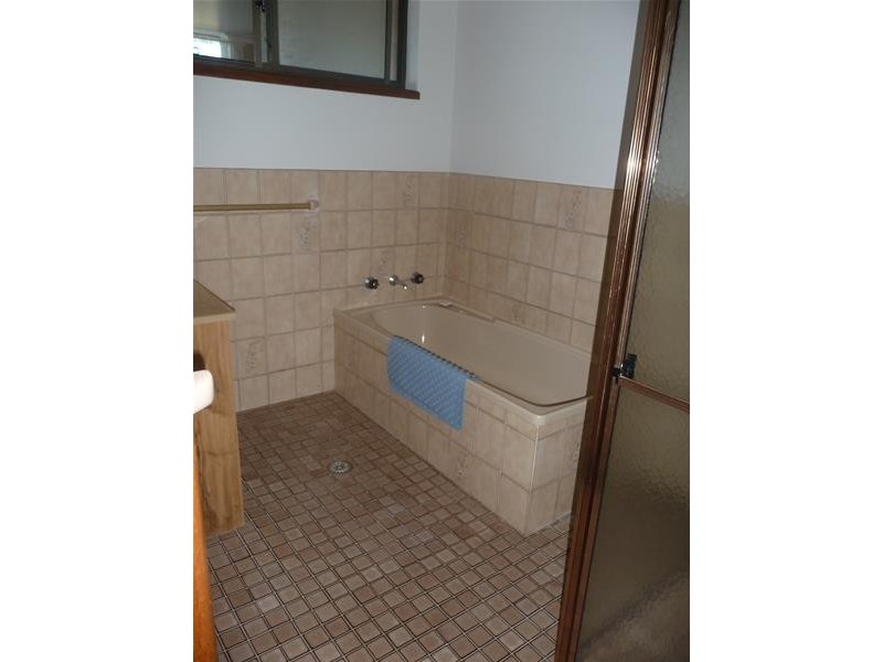 9 Kendall Parade, Cundletown NSW 2430