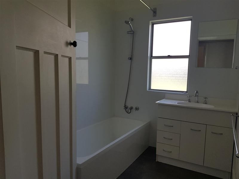 2 Commerce Lane, Taree NSW 2430