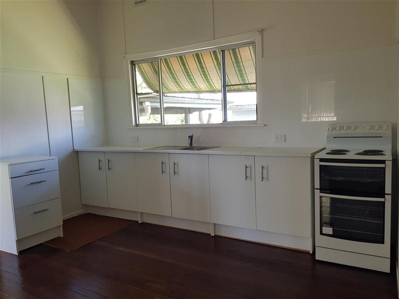 2 Commerce Lane, Taree NSW 2430