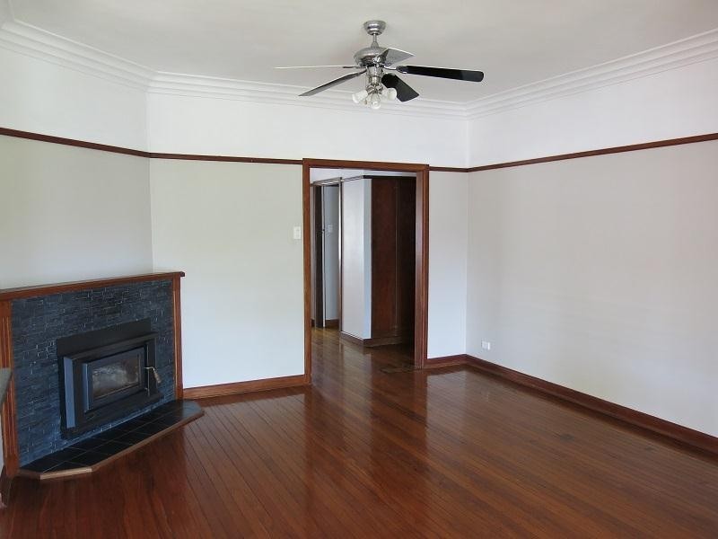 3 Hinten Crescent, Taree NSW 2430