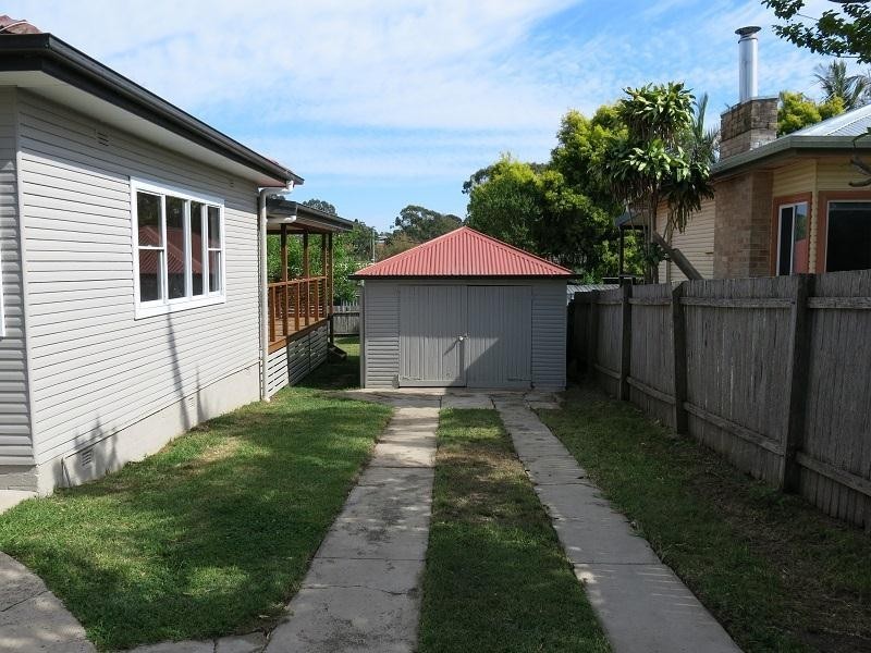 3 Hinten Crescent, Taree NSW 2430