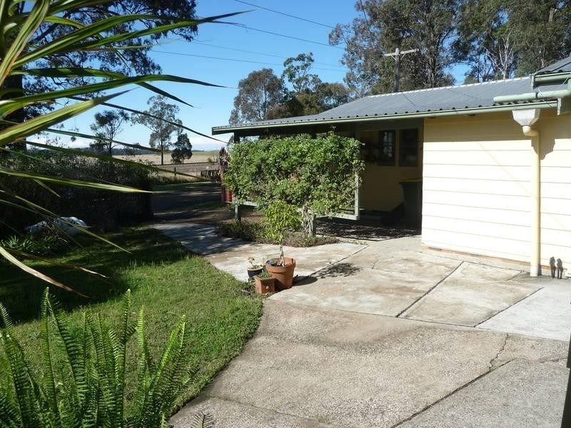 11 Railway Street, Melinga NSW 2430